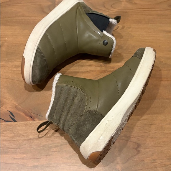 Stio Women’s Colter Boot in Olive Green Size 8, Euro 38.5 - Picture 2 of 7